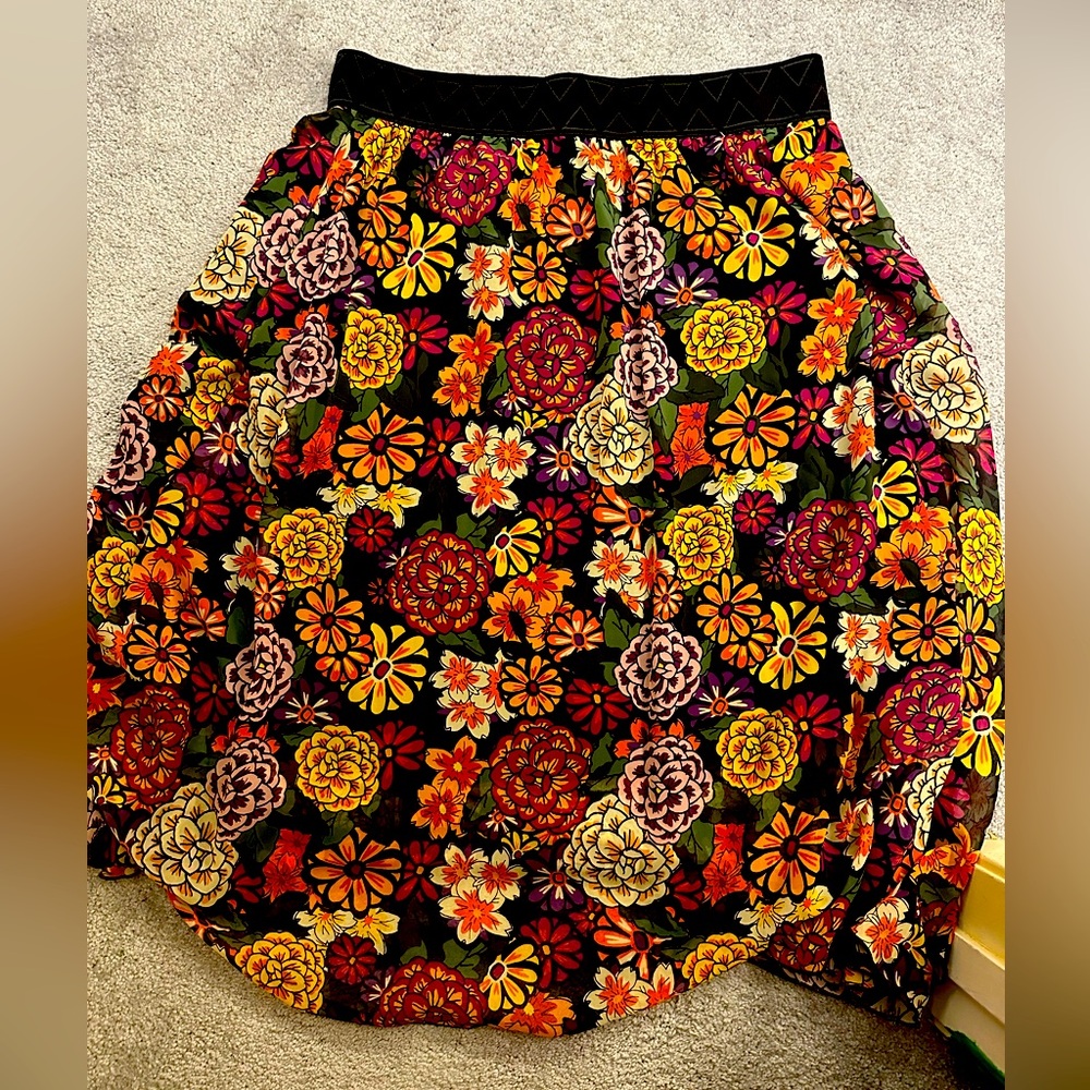 Lularoe Lola Retro Floral Skirt
